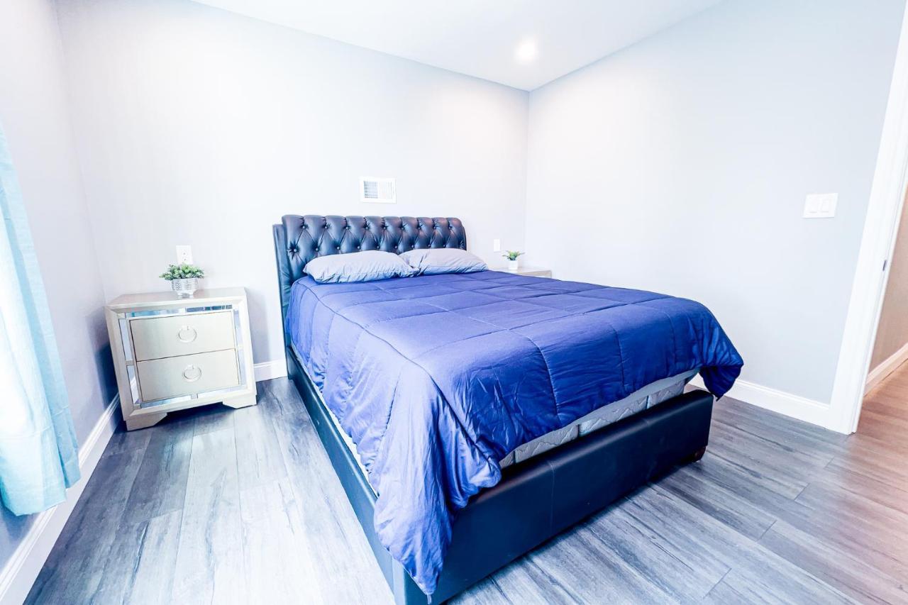 Perfect 6br Near & Attractions * Niagara Falls